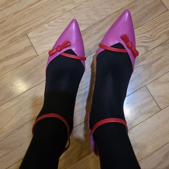 Heels - Picture 2 of 2